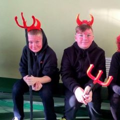 Przedświąteczny apel uczniów Szkoły Podstawowej w Krzeszycach…