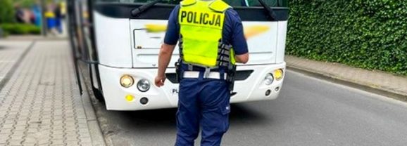 Policyjne kontrole autobusów